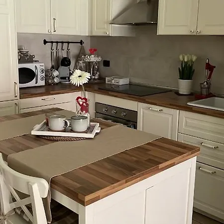 Olivia House * Bareggio